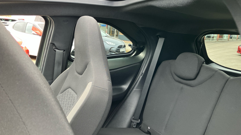 Toyota Aygo X 1.0 VVT-i Air Edition 5dr Auto Petrol Hatchback